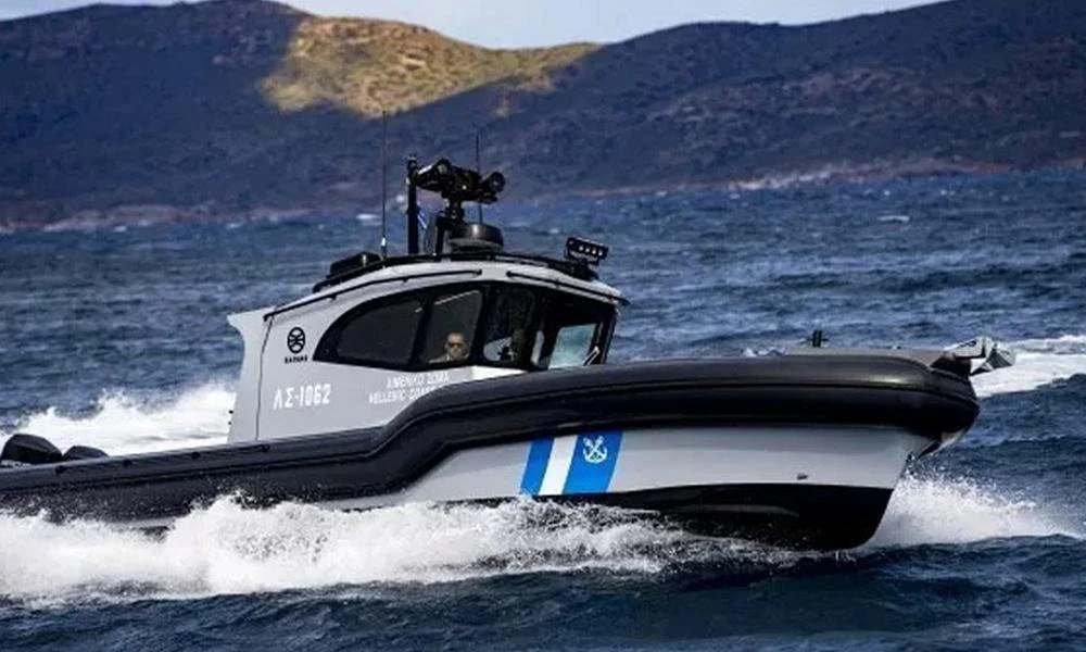 Φορτηγό πλοίο με τουρκική σημαία και 21 άτομα προσάραξε στην Κω